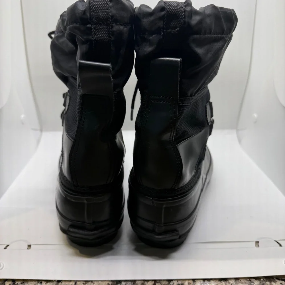 Womens Black Nylon Rubber Duck Snow Rain Boots Size 6 Insulated Steel Shank